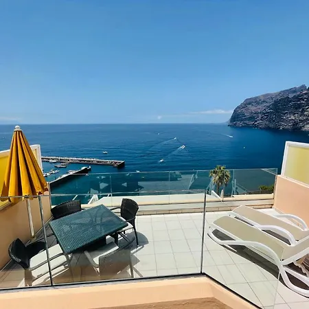 Magnificent Apt. With Sea View, Cliff & Marina *