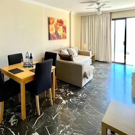 Magnificent Apt. With Sea View, Cliff & Marina * 산티아고 델 테데
