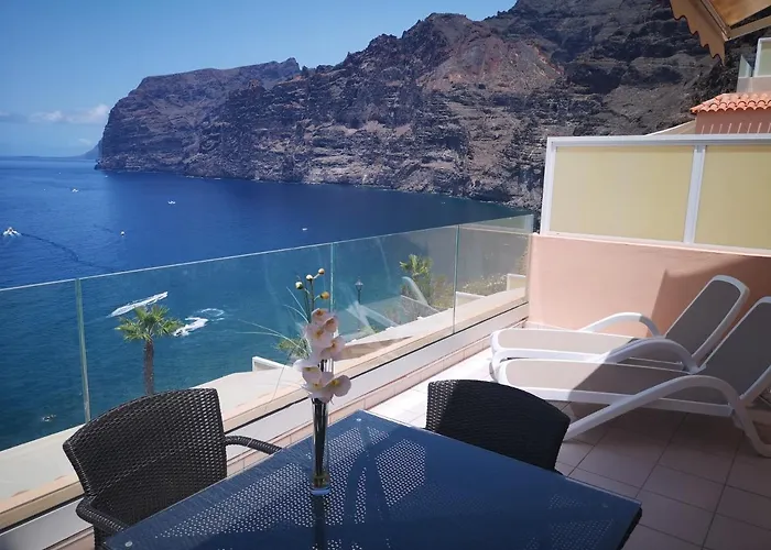 Magnificent Apt. With Sea View, Cliff & Marina Santiago del Teide