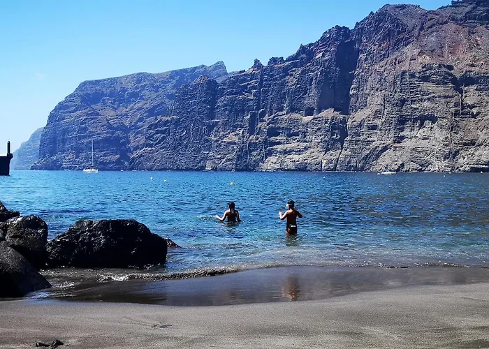 Apartman Magnificent Apt. With Sea View, Cliff & Marina *