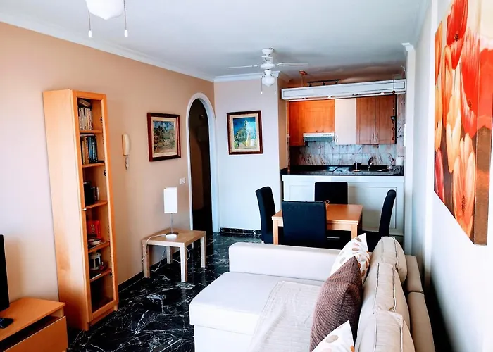 Magnificent Apt. With Sea View, Cliff & Marina Lägenhet *