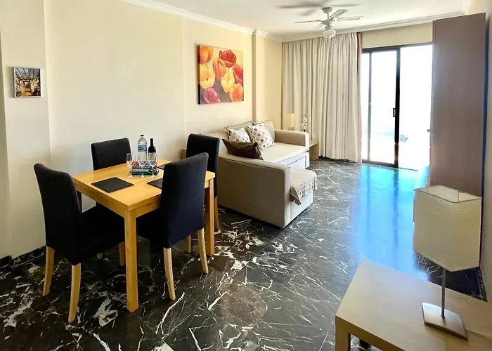 Magnificent Apt. With Sea View, Cliff & Marina * Сантъяго-дель-Тейде