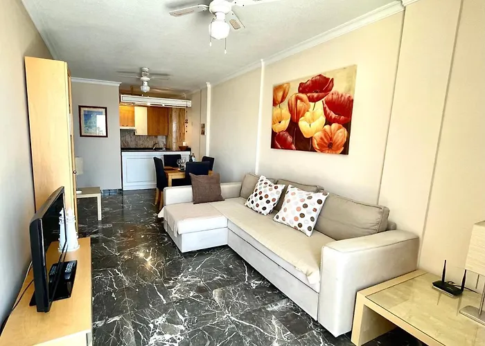 Magnificent Apt. With Sea View, Cliff & Marina *