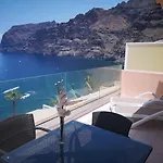 Magnificent Apt. With Sea View, Cliff & Marina Santiago del Teide
